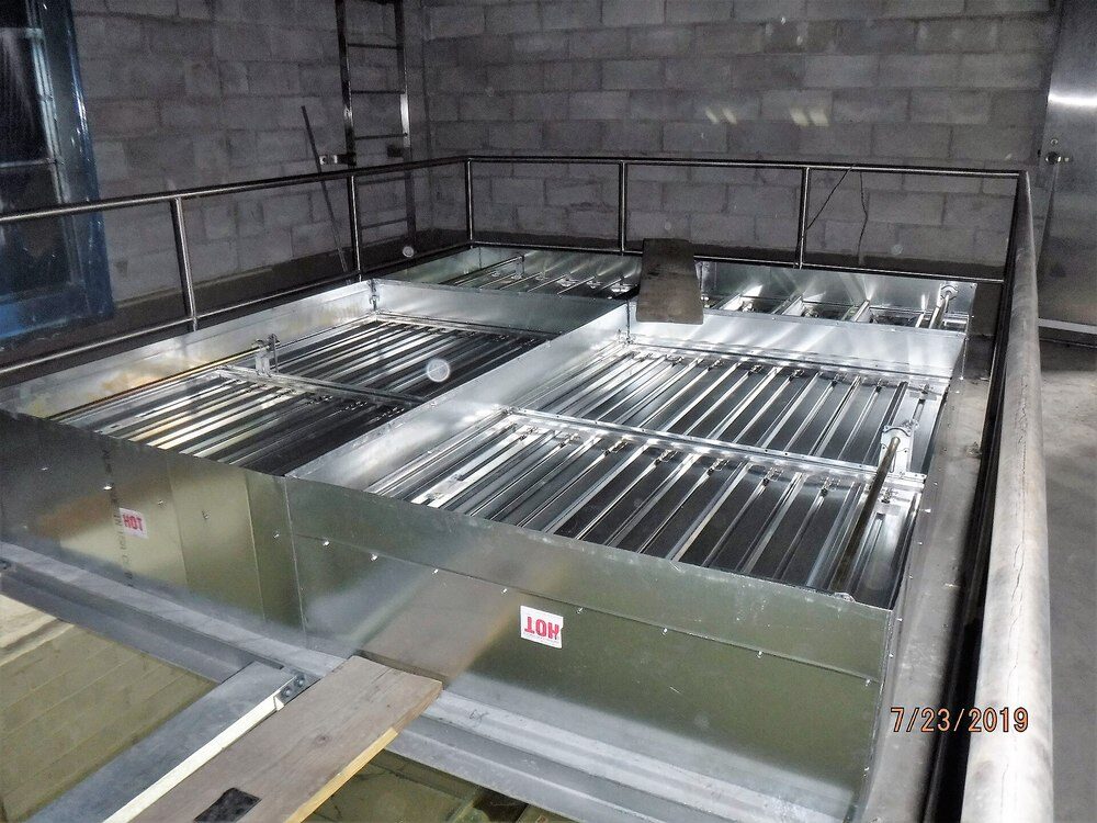 Dutos e dampers em montagem